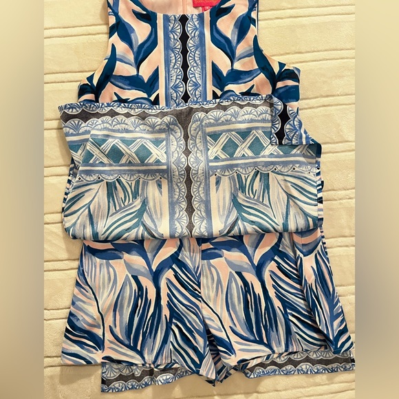 Lily Pulitzer Donna romper size 4 in print Pink Tropics Tint Heat Wave - Picture 3 of 4